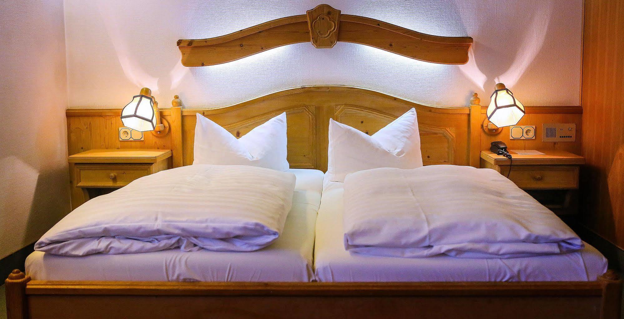 Hotel Vier Jahreszeiten Berchtesgaden Bagian luar foto