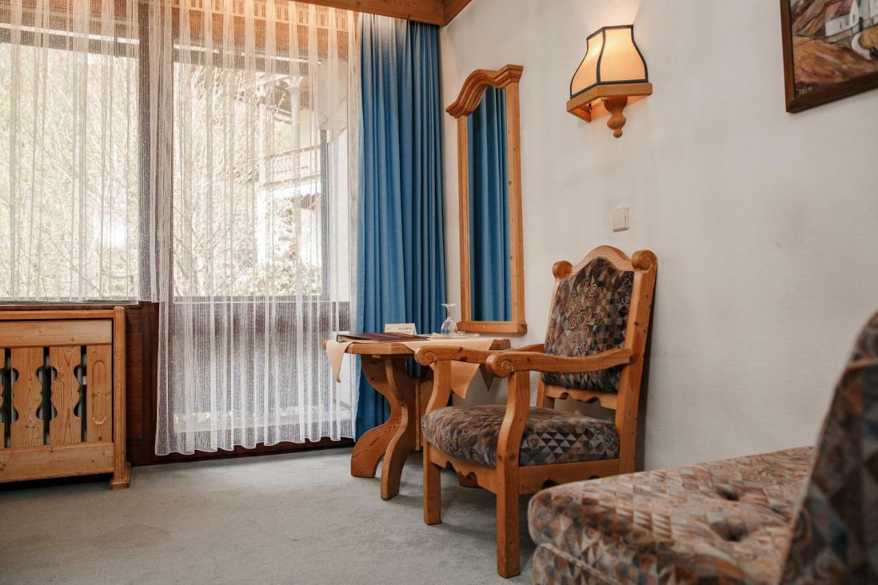 Hotel Vier Jahreszeiten Berchtesgaden Bagian luar foto