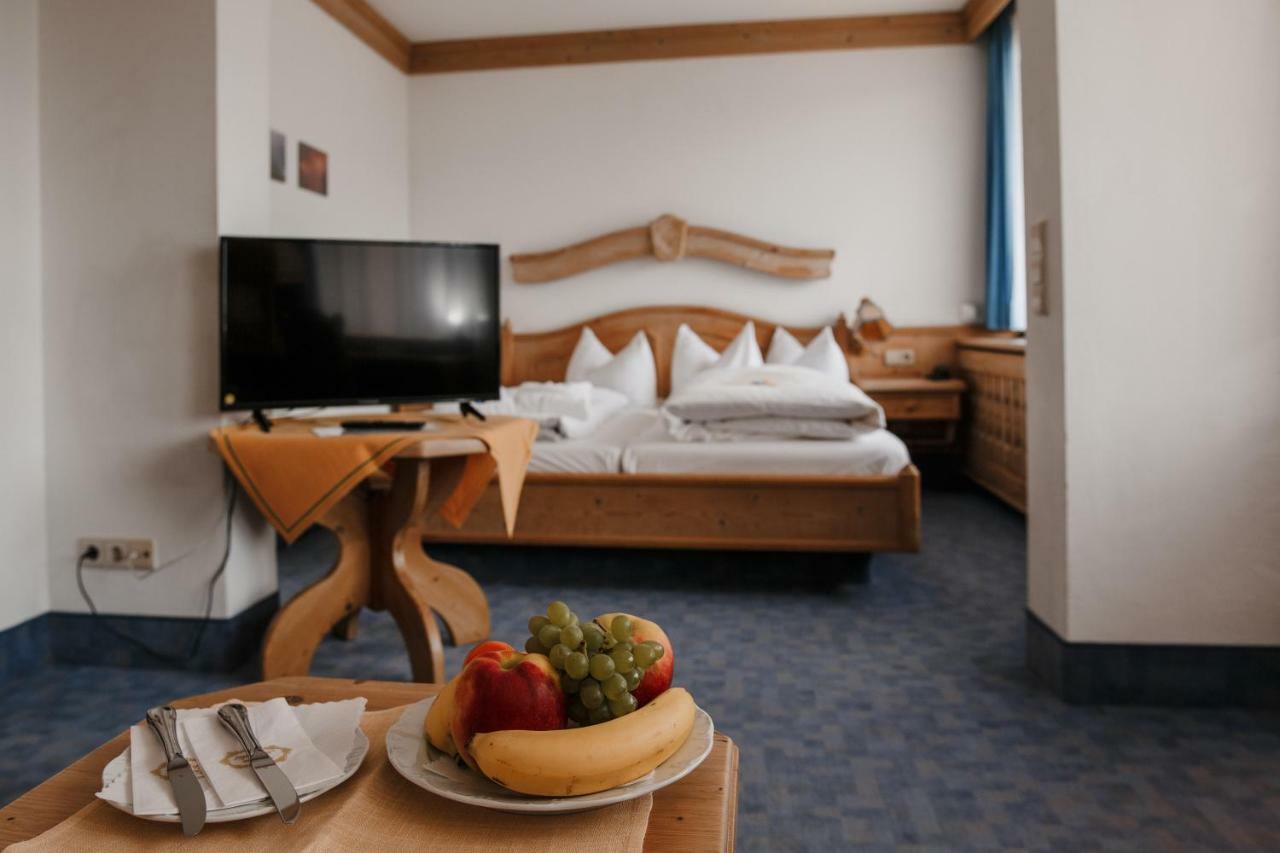 Hotel Vier Jahreszeiten Berchtesgaden Bagian luar foto